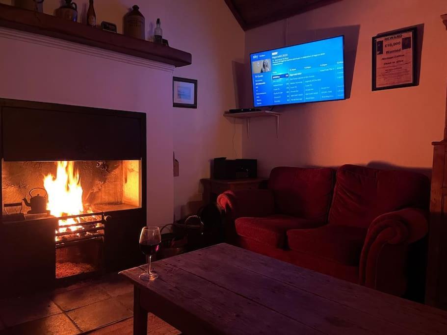 John The Mills Cottage Spahot Tub Private Beach Donegal Town Exterior photo